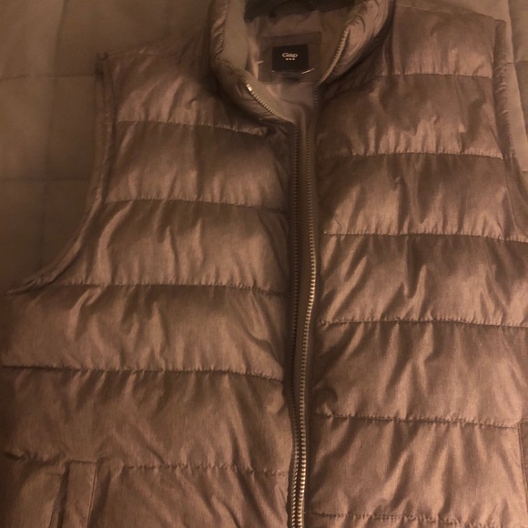 Puffy vest - Picture 4 of 4
